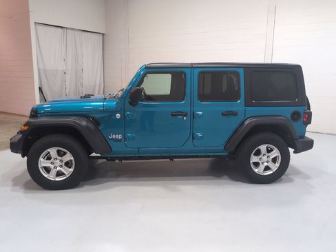 Used 2020 Jeep Wrangler Unlimited Sport S AWD/4WD image 6