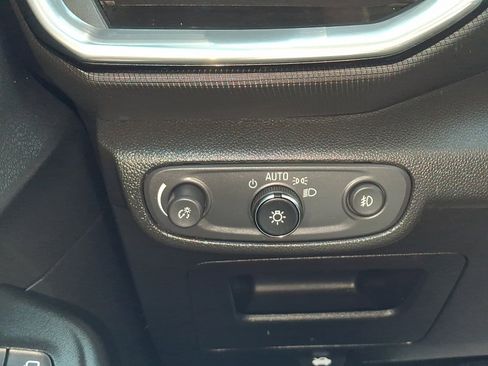 Used 2023 Chevrolet TrailBlazer LT w/ Convenience Package AWD/4WD image 26