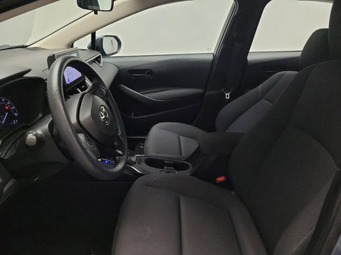 Used 2024 Toyota Corolla LE FWD image 17