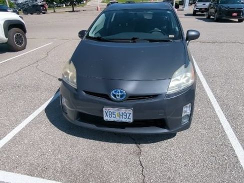 Used 2010 Toyota Prius Two FWD image 3