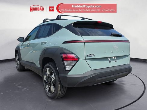 Used 2024 Hyundai Kona SEL AWD/4WD image 3