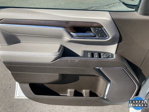 Certified 2024 GMC Sierra 1500 SLT image 12