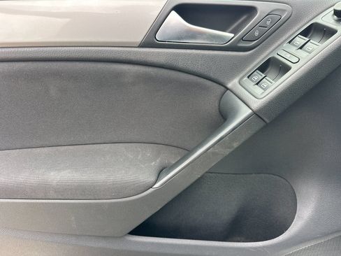Used 2011 Volkswagen Golf TDI FWD image 10