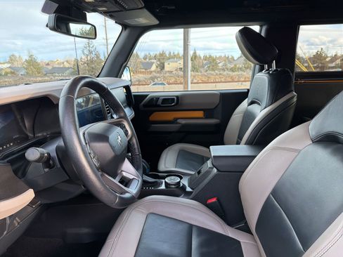 Used 2021 Ford Bronco Wildtrak AWD/4WD image 12