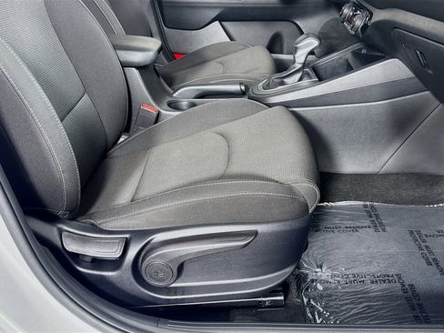 Used 2019 Kia Forte LXS image 28