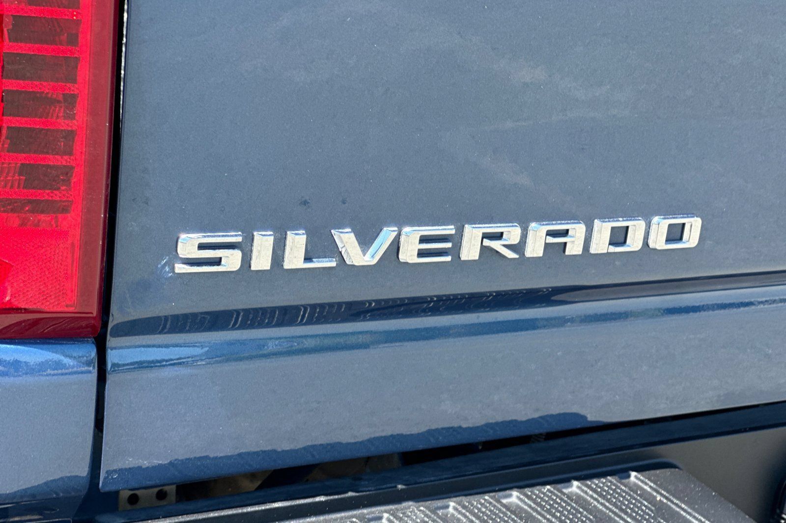 Used 2025 Chevrolet Silverado 2500 LT w/ Convenience Package AWD/4WD image 26