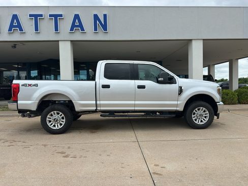 Used 2019 Ford F250 XLT AWD/4WD image 7