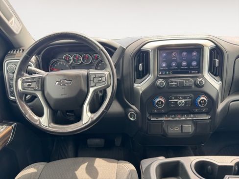 Used 2020 Chevrolet Silverado 1500 LT Trail Boss w/ Convenience Package AWD/4WD image 8