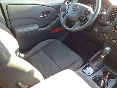 Used 2024 Nissan Frontier PRO-4X w/ Off-Road Protection Package image 10