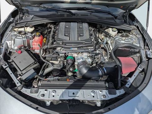 Used 2023 Chevrolet Camaro ZL1 RWD image 10