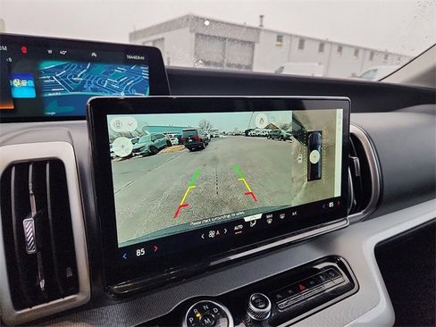 Certified 2025 Ford Expedition Max Active image 11