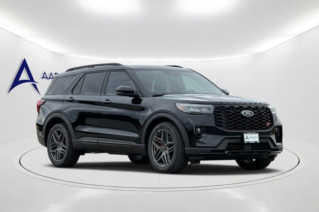 Used 2025 Ford Explorer ST-Line w/ Premium Package RWD image 8