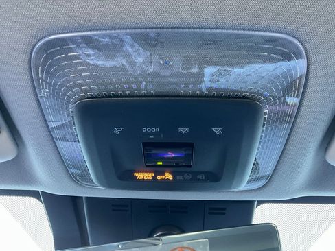 New 2026 Toyota Prius Plug-In Hybrid image 17