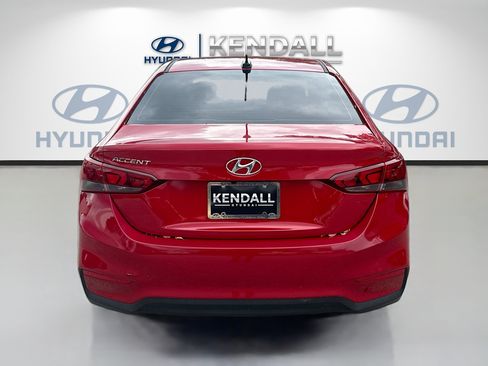 Used 2022 Hyundai Accent SEL FWD image 3