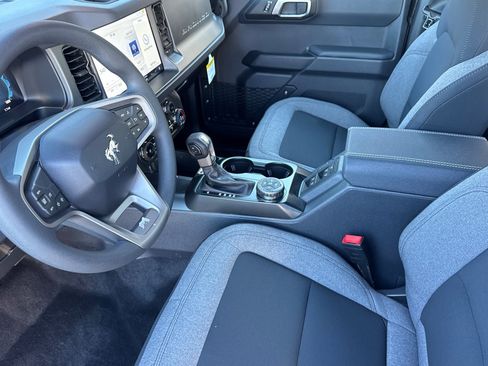 New 2025 Ford Bronco Base w/ Sasquatch Package image 9