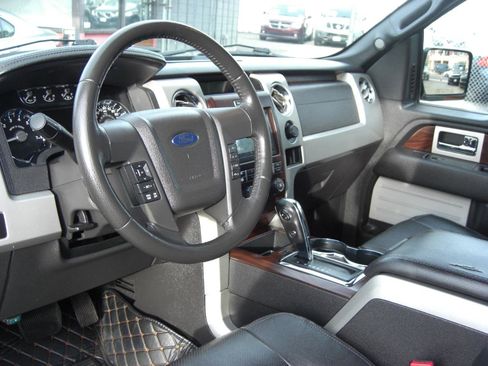 Used 2012 Ford F150 Lariat w/ Lariat Chrome Pkg image 7
