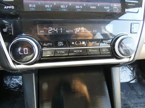 Used 2019 Subaru Outback 2.5i Premium image 65