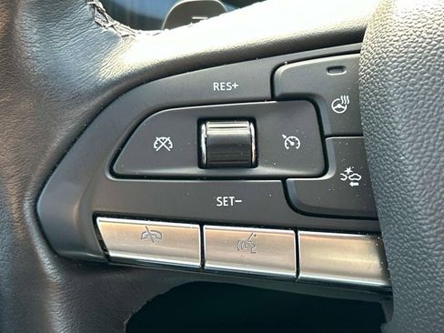 Certified 2023 Cadillac XT4 Premium Luxury w/ Enhanced Visibility Package image 31