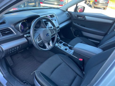 Used 2015 Subaru Outback 2.5i Premium AWD/4WD image 8