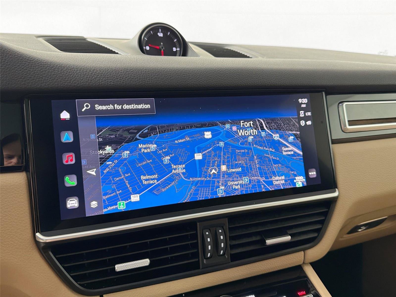 Certified 2022 Porsche Cayenne Platinum Edition AWD/4WD image 22