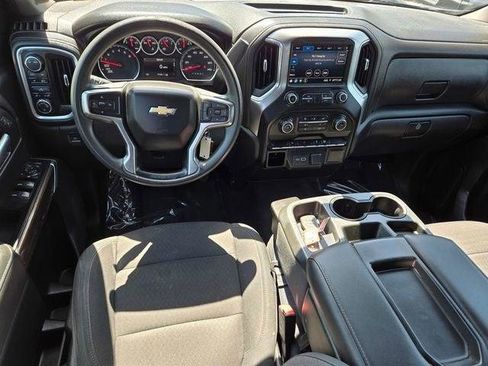 Used 2020 Chevrolet Silverado 1500 LT AWD/4WD image 12