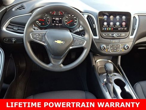 Used 2024 Chevrolet Malibu LT image 12
