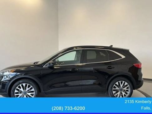 Used 2020 Ford Escape Titanium AWD/4WD image 7