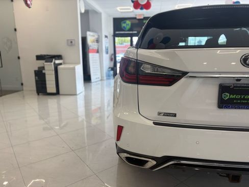 Used 2018 Lexus RX 350 F Sport w/ Accessory Package AWD/4WD image 13