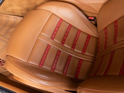 Used 2014 Ferrari F12 Berlinetta image 24