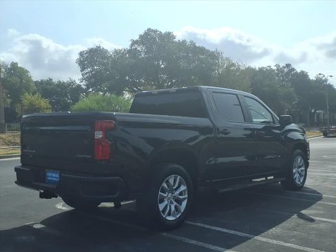 Used 2022 Chevrolet Silverado 1500 Custom RWD image 6