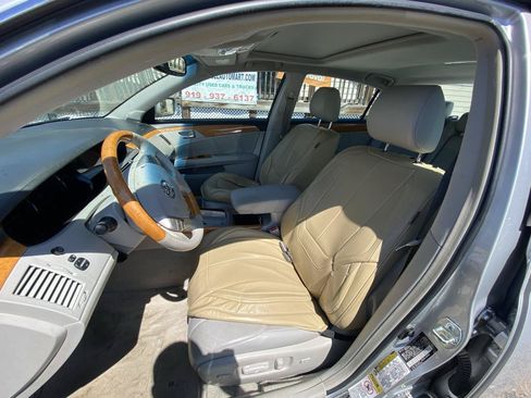 Used 2006 Toyota Avalon Limited FWD image 15
