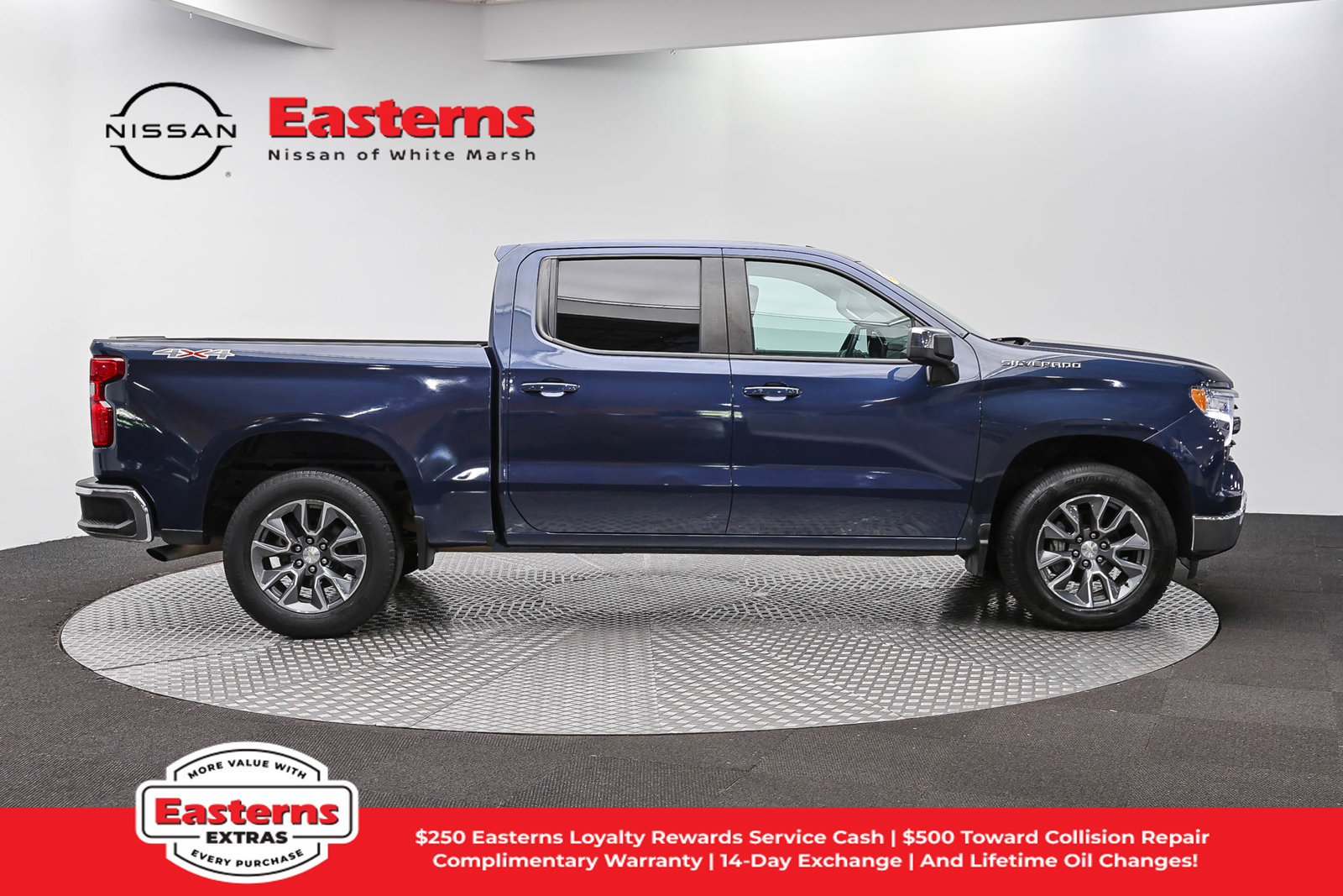 Used 2023 Chevrolet Silverado 1500 LT AWD/4WD image 6
