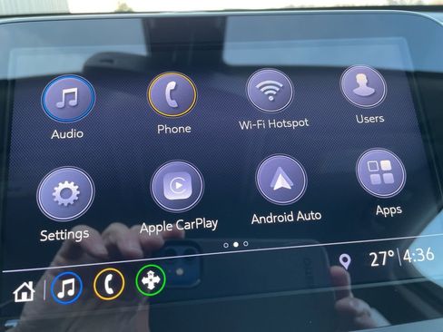 Used 2020 Chevrolet Equinox Premier w/ LPO, Floor Liner Package image 23