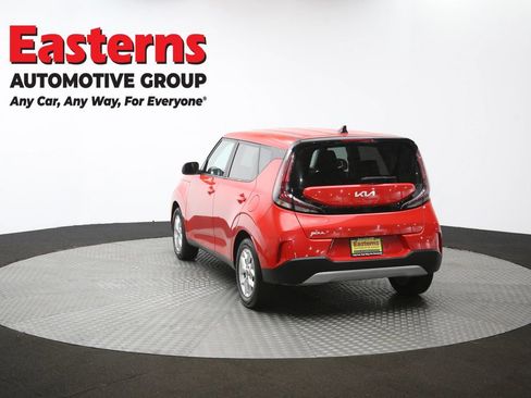 Used 2023 Kia Soul LX w/ Option Group 015 FWD image 65