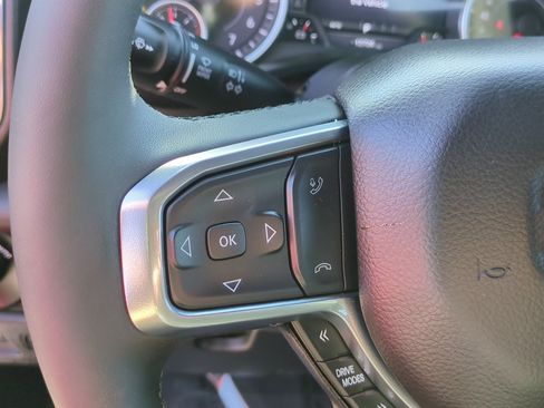 Used 2025 RAM 1500 Laramie w/ Sport Appearance Package AWD/4WD image 17
