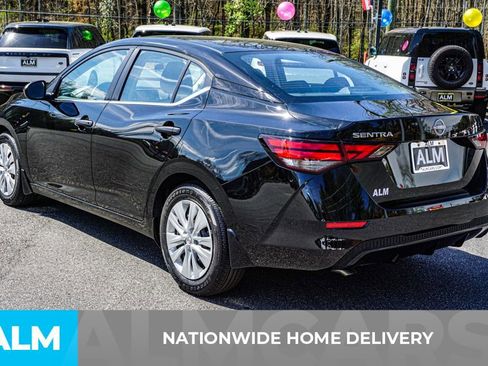 Used 2025 Nissan Sentra S image 5