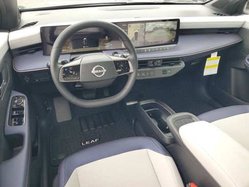 New 2026 Nissan Leaf SV+ image 11