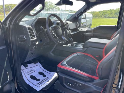 Used 2016 Ford F150 Lariat w/ Equipment Group 502A Luxury AWD/4WD image 12