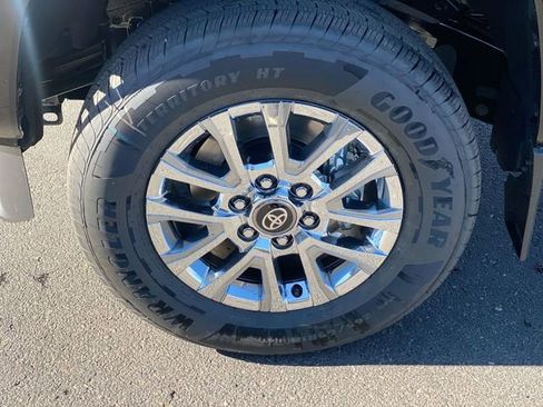 New 2026 Toyota Tacoma Limited image 10