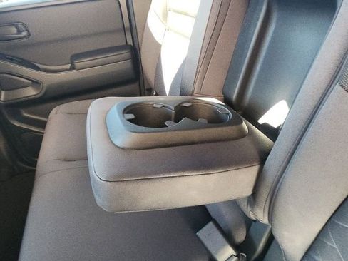 New 2026 Nissan Frontier SV w/ SV Convenience Package AWD/4WD image 18