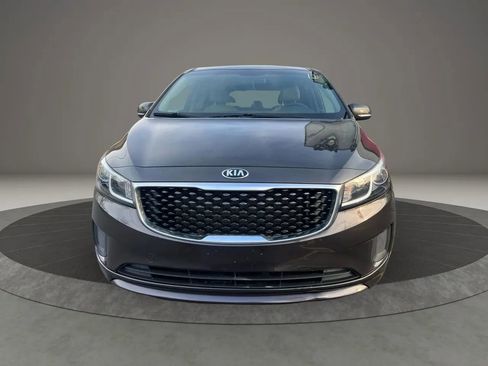 Used 2016 Kia Sedona LX w/ Option Group 020 image 2