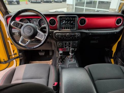 Used 2021 Jeep Wrangler Unlimited Rubicon w/ Dual Top Group AWD/4WD image 8