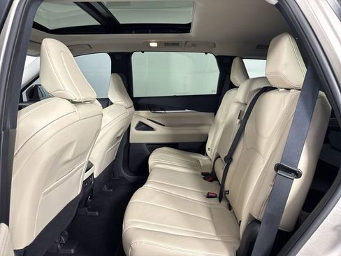 Used 2022 INFINITI QX60 Sensory w/ Cargo Package image 24