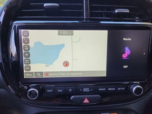 New 2025 Kia Soul EX image 18