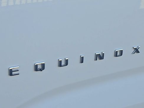 Certified 2026 Chevrolet Equinox LT FWD image 35