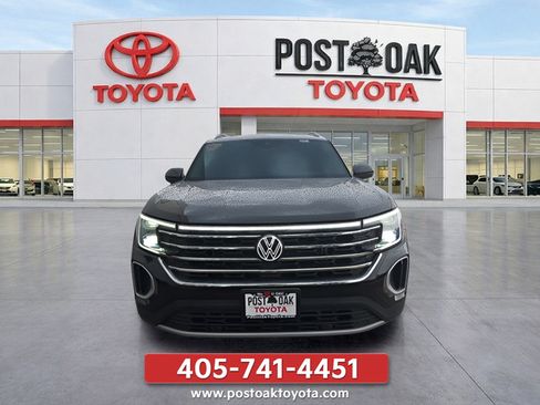 Used 2024 Volkswagen Atlas SE FWD image 8