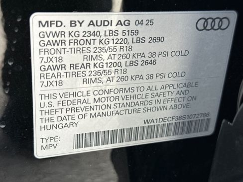 Used 2025 Audi Q3 2.0T Premium w/ Convenience Package AWD/4WD image 28