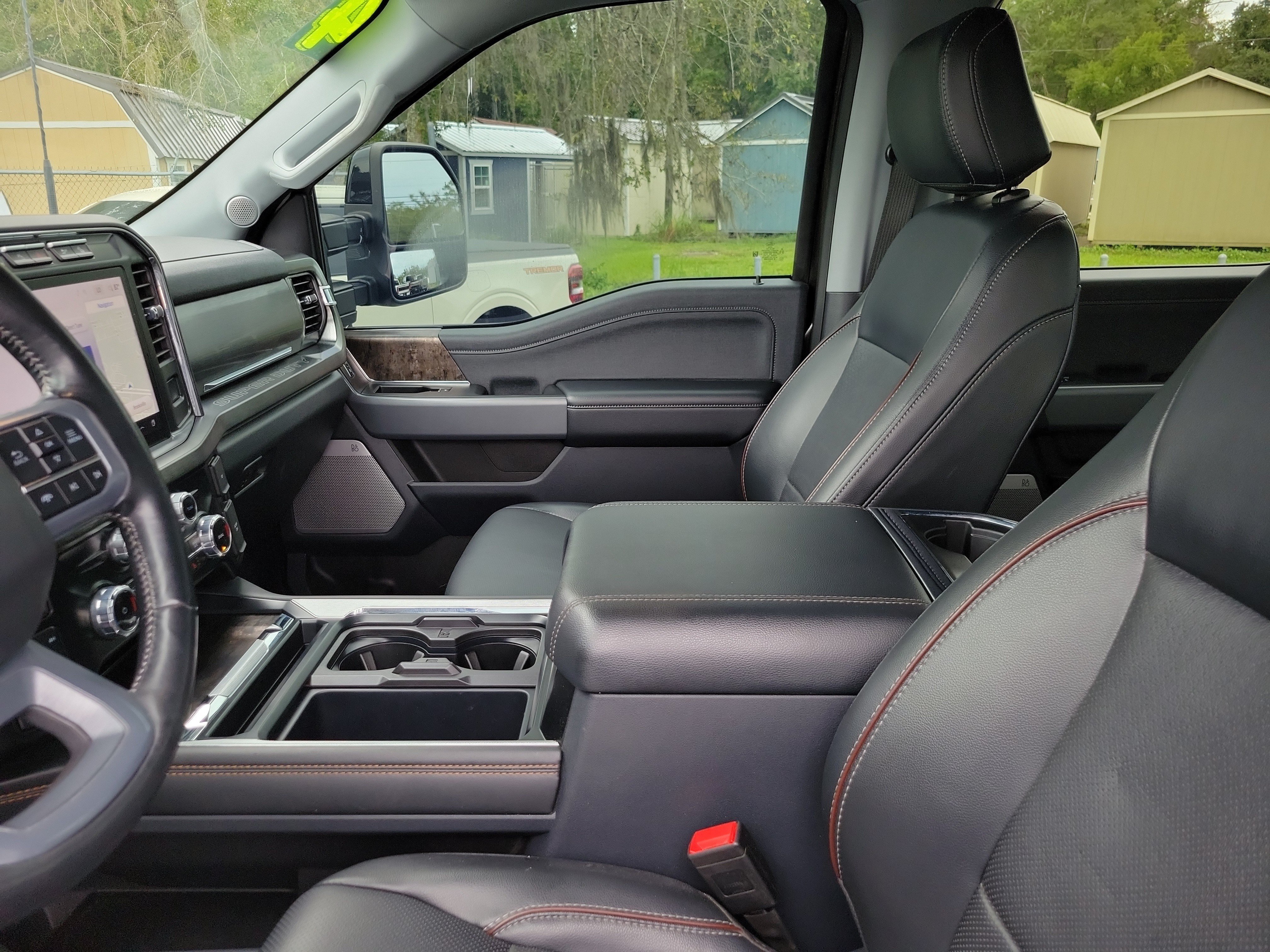 Used 2024 Ford F250 Lariat w/ Lariat Ultimate Package AWD/4WD image 10