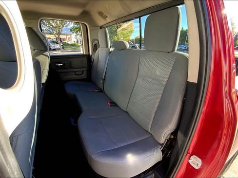 Used 2014 RAM 1500 Classic SLT image 24