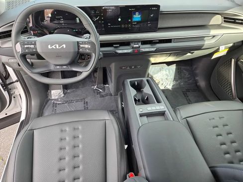 New 2026 Kia EV9 Wind image 26